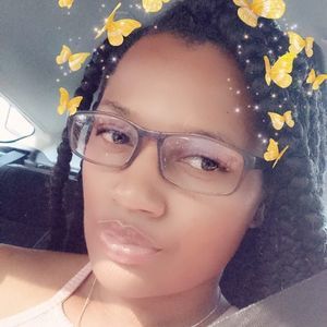 Meet your Posher, Latasha